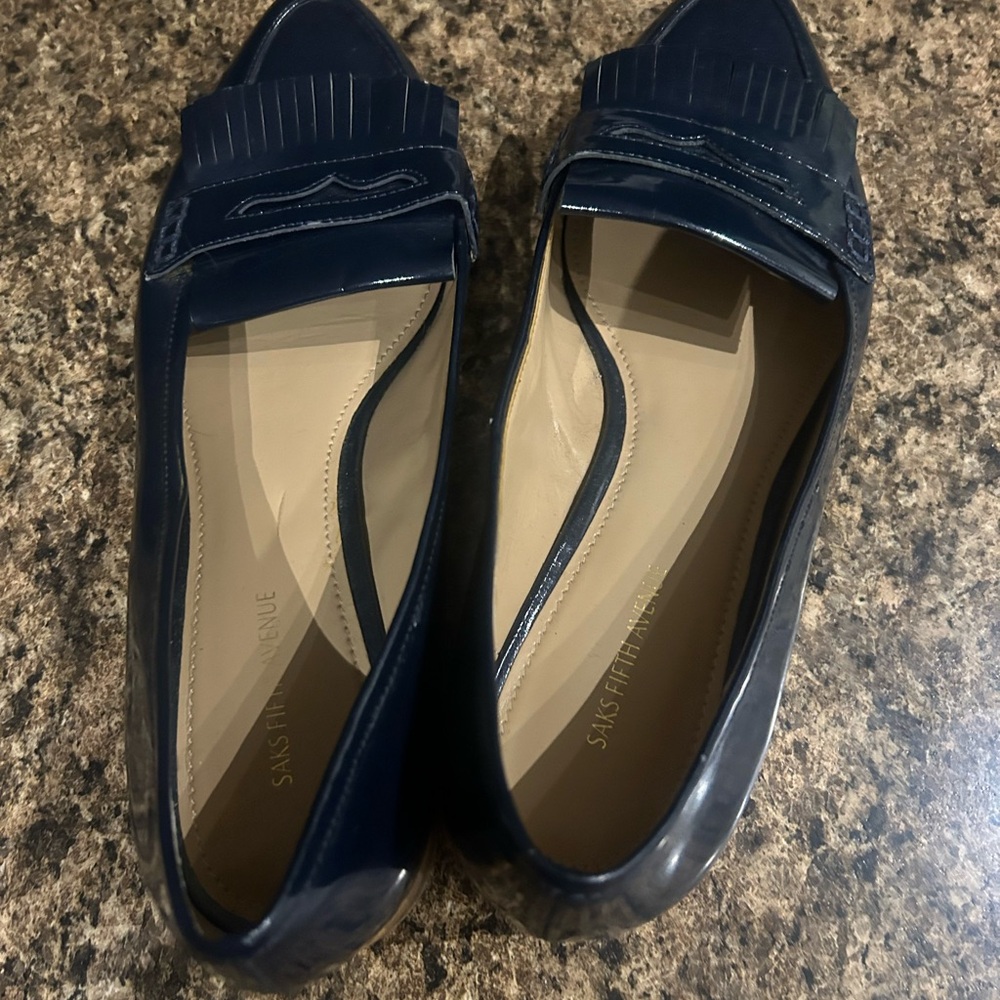 Saks fifth avenue patent loafers size 10 - Picture 4 of 9